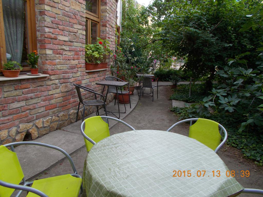 Hungaria Guesthouse Budapesta Exterior foto