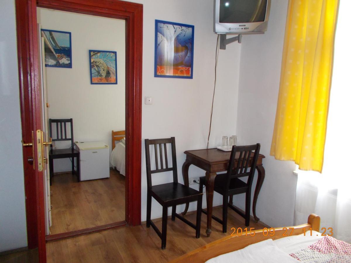 Hungaria Guesthouse Budapesta Exterior foto
